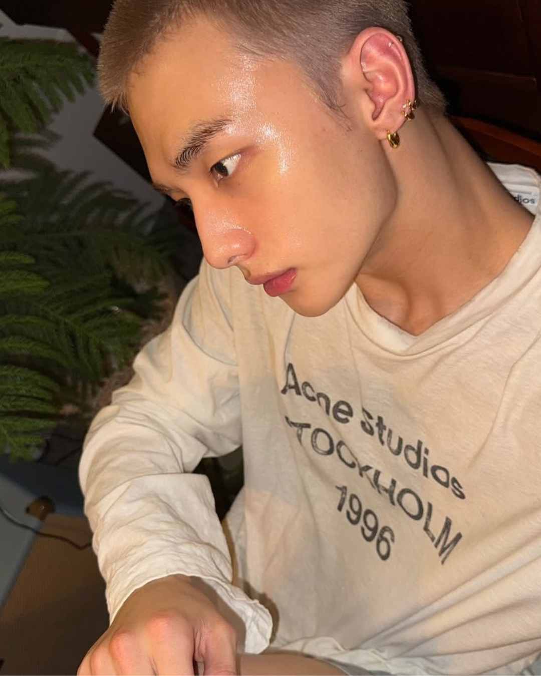HYUNJIN DOES IT AGAIN: THE BUZZ CUT THAT STOLE MY HEART