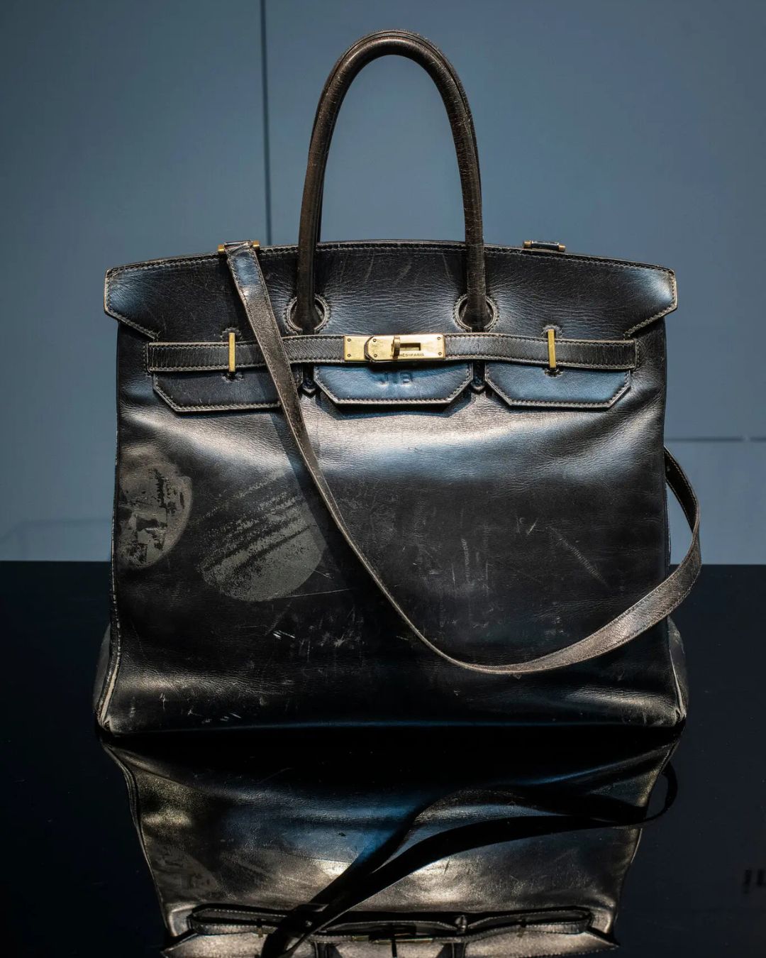 IS FASHION AN INVESTMENT? YOUR BIRKIN SAYS YES