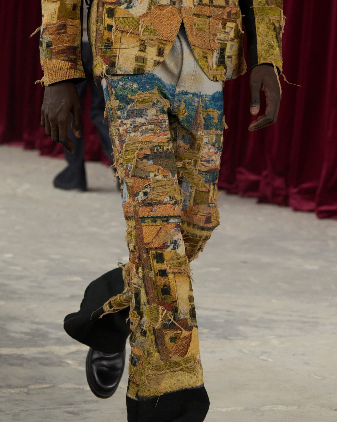 GRUNGE FORMALITY AT JUNYA WATANABE FOR MEN’S FASHION WEEK SPRING 2026