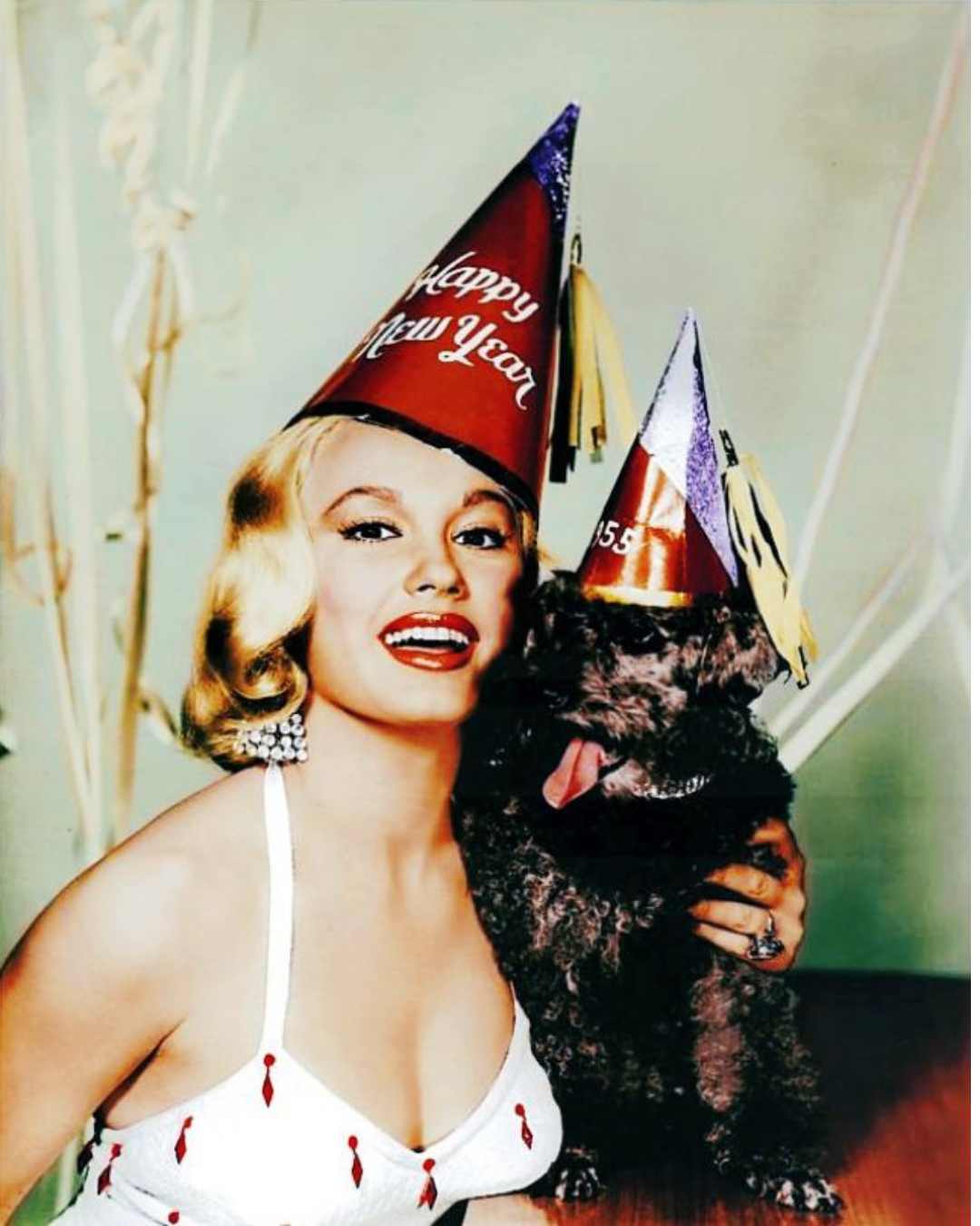 DRESS TO IMPRESS (AND ATTRACT GOOD LUCK IN NEW YEARS EVE)