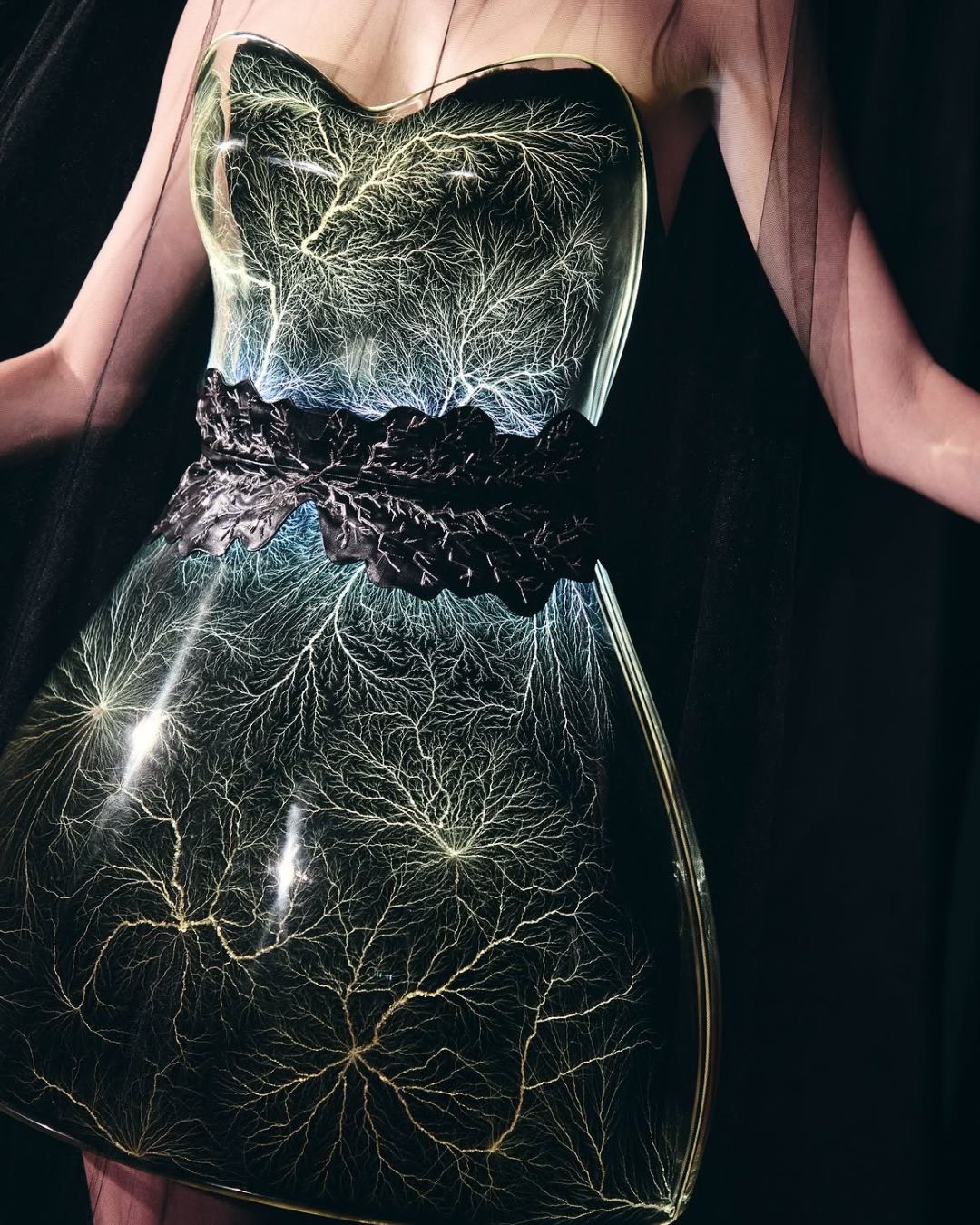 PLASMA: THE REASON FOR THE WAIT AT IRIS VAN HERPEN HAUTE COUTURE FW26