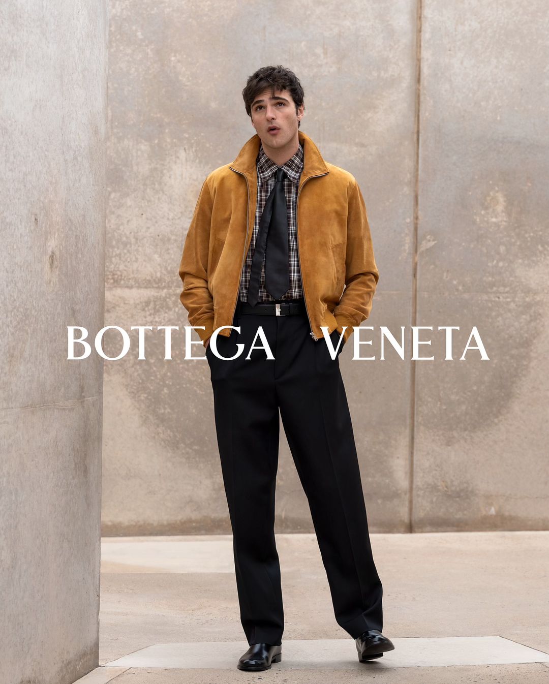 ON THE GO WITH JACOB ELORDI AND BOTTEGA VENETA