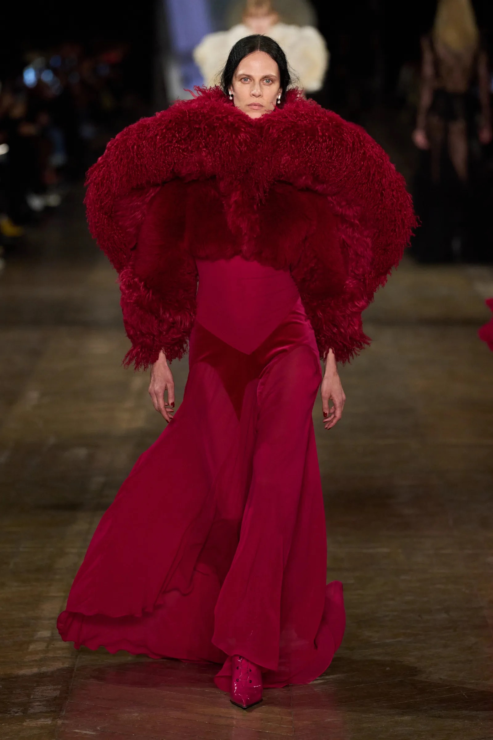 THE INSOMNIA THAT AWAKENED ALEXANDER MCQUEEN IN FALL/WINTER 2025